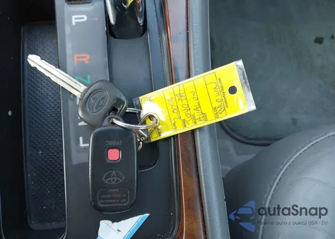 2004 Toyota Avalon Xls z USA, uszkodzony, nr VIN 4T1BF28BX4U339688